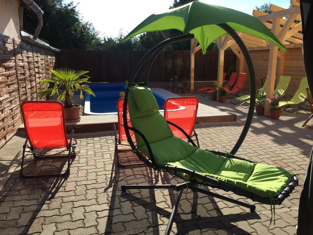 Bed and Breakfast Naphaz Panzio Тисафюред Экстерьер фото