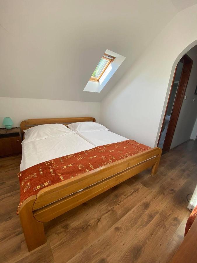 Bed and Breakfast Naphaz Panzio Тисафюред Экстерьер фото